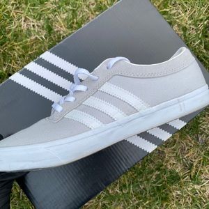 Adidas Sellwood